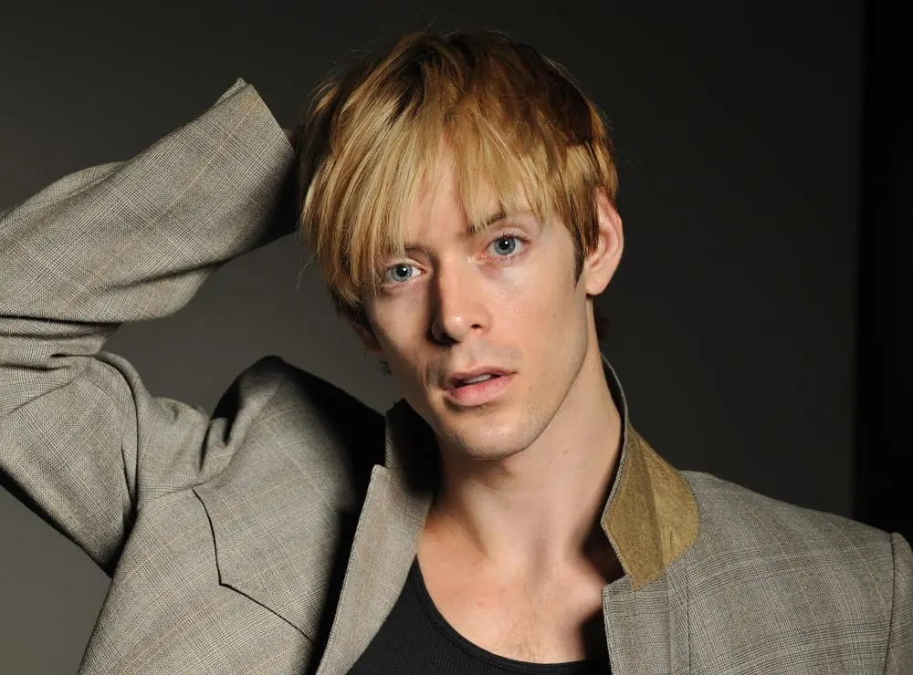 blonde bangs for men