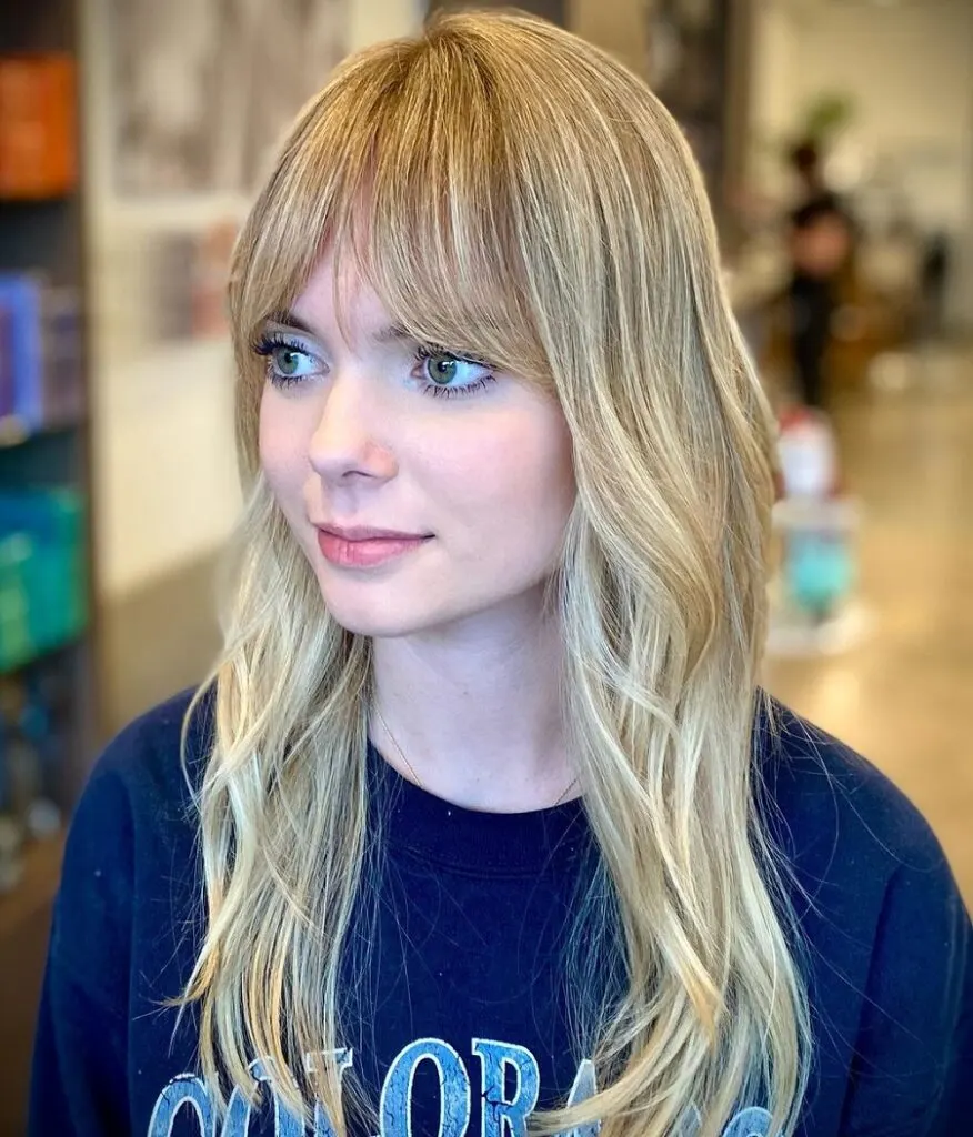 blonde bottleneck bangs