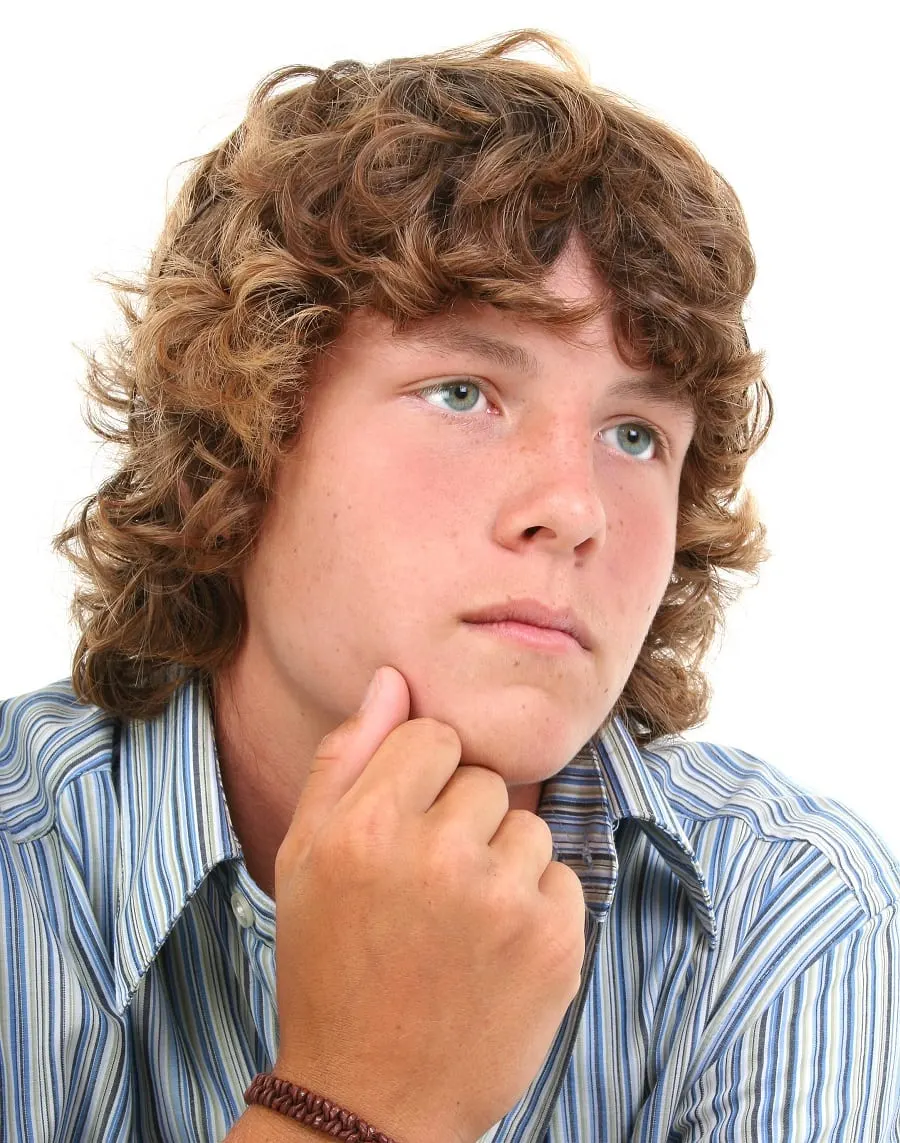 blonde curly hair for teenage guys