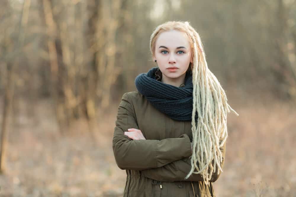 10 Exotic Blonde Dreads Hairstyles for Women – HairstyleCamp