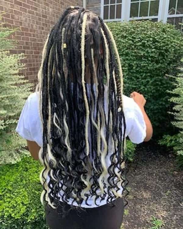 black and blonde faux locs