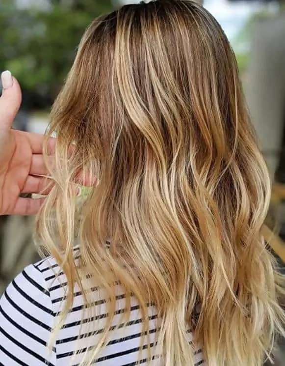 20 Fabulous Blonde Hair with Dark Roots Styles to Try