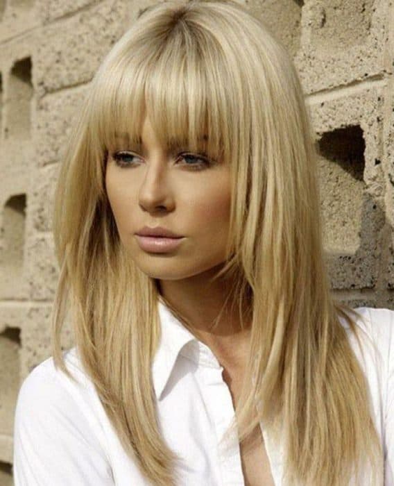 20 Dreamy Blonde Hairstyles with Bangs to Try in 2023