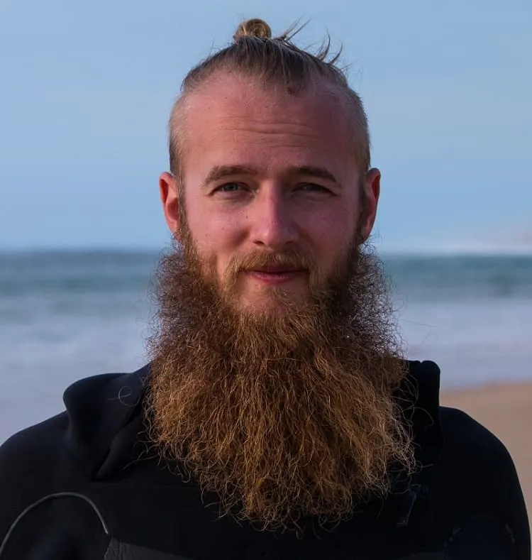 blonde hipster beard