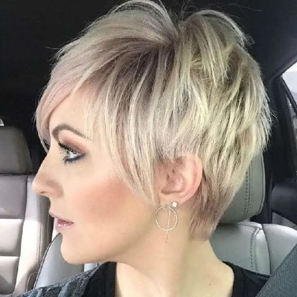 layered pixie cut on blonde hair