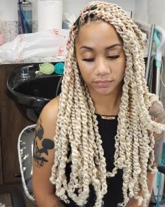 Passion Twists – A Quick Guide With Hairstyle Ideas