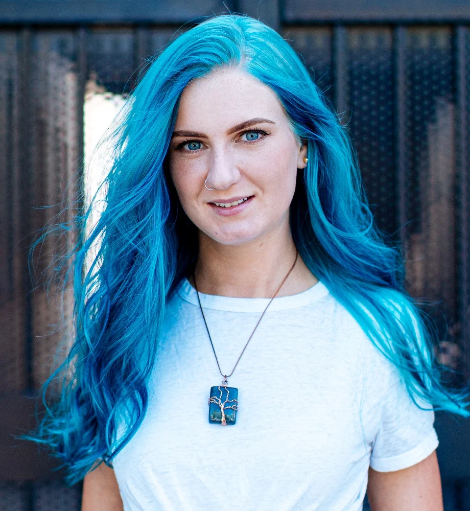 blue hair color for pale skin and blue eyes