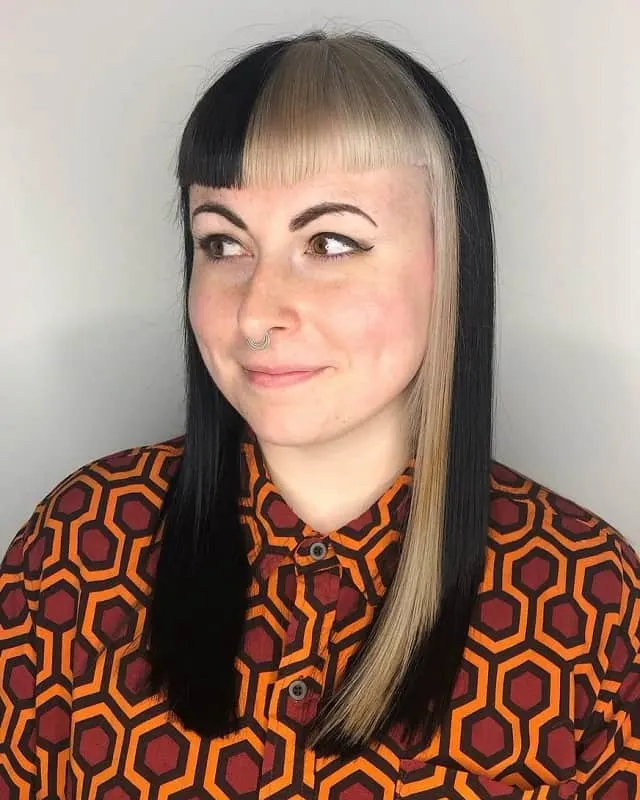 two toned hair with blunt bangs