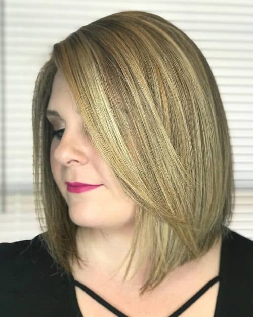 sleek bob haircuts for round faces 