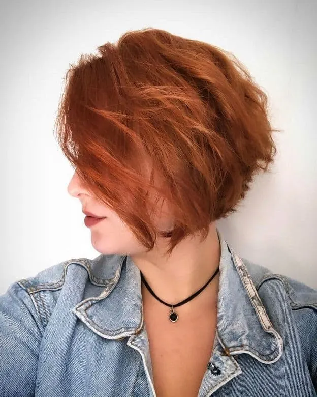 short red bob for fine hair