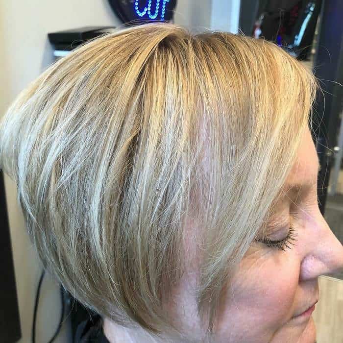 short inverted bob for fine hair