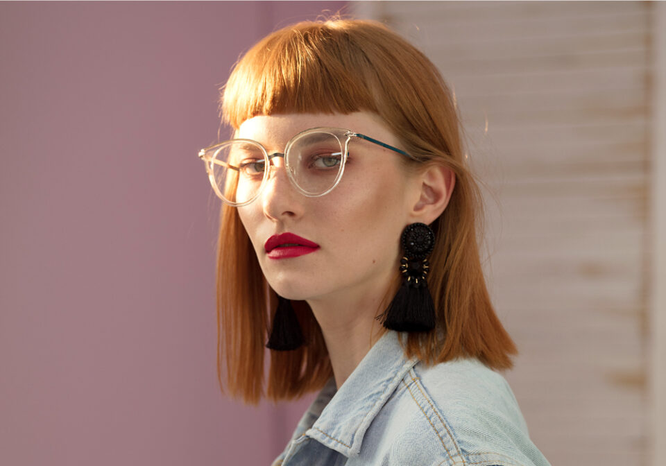 20 Ideal Bobs For Oval Faces To Wear With Glasses 