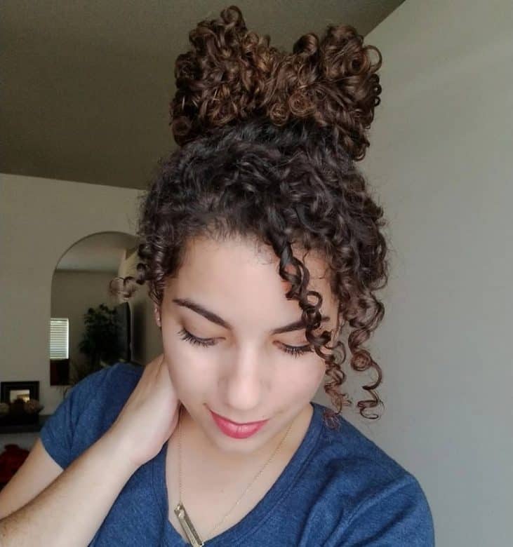 bow bun for curly hair
