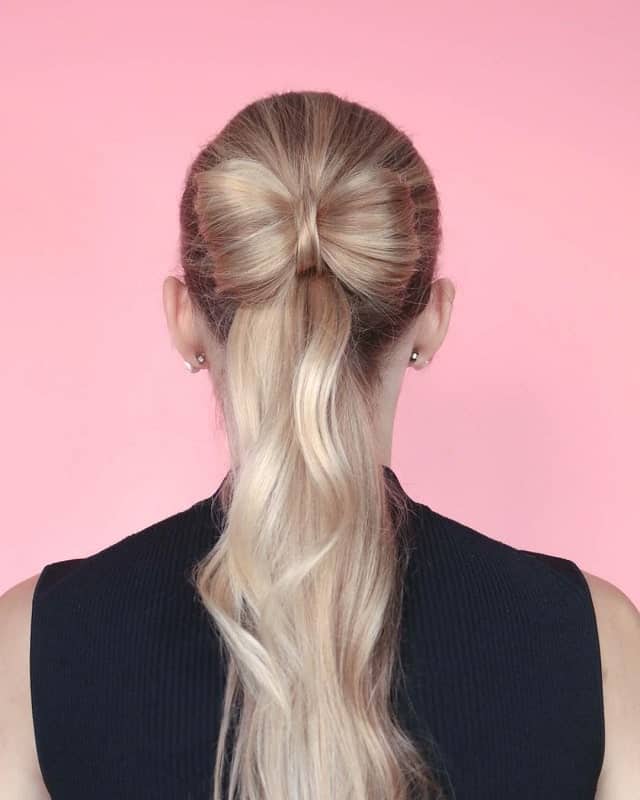 bow ponytail