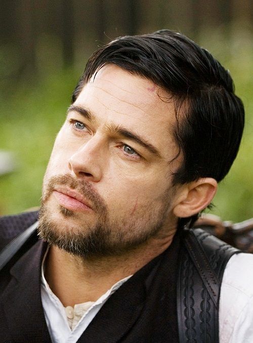 brad pitt beard style