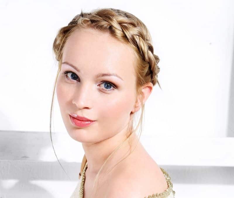 braided hairstyle for oval faces