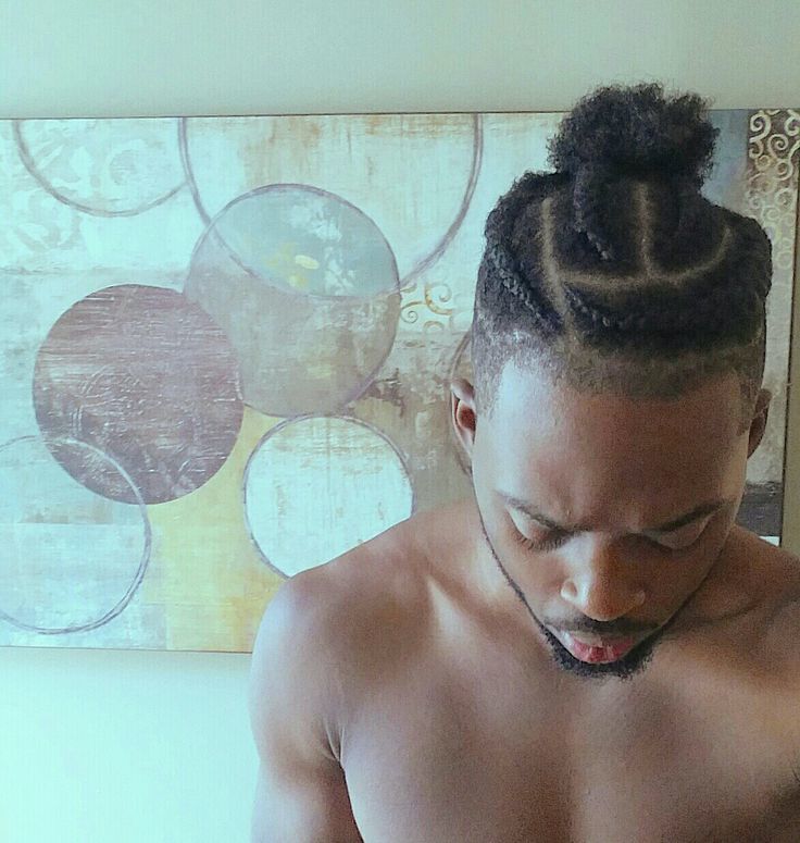 Bun braids hairstyle for black men 