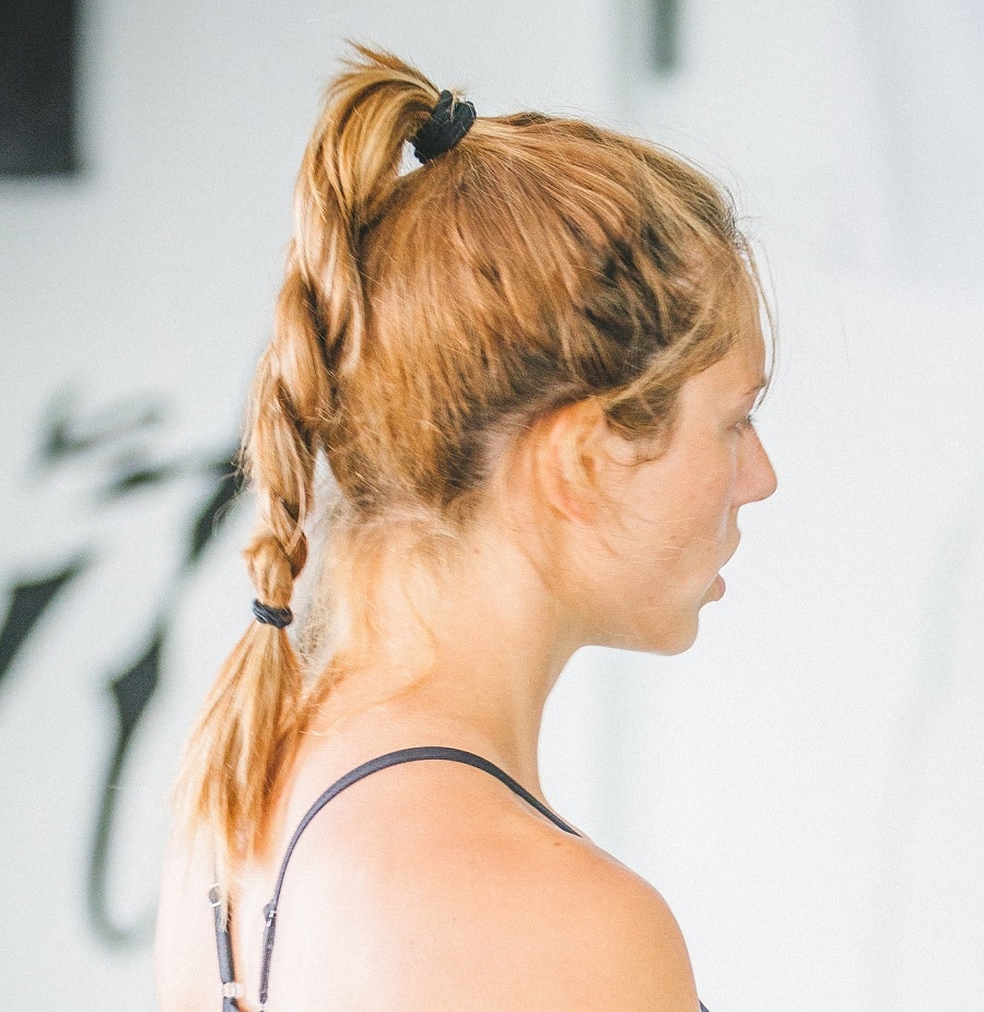 braided ponytail for workout