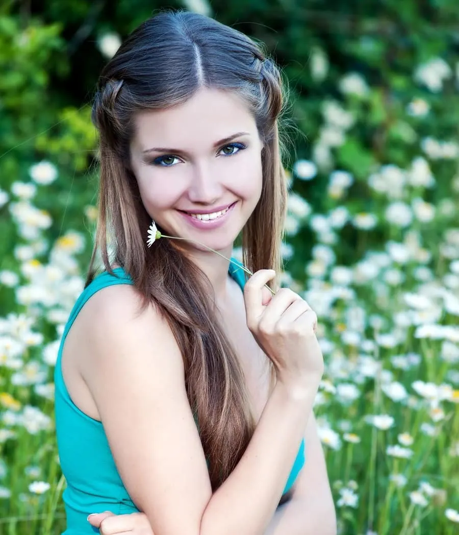 bridesmaid hairstyle with long straight hair