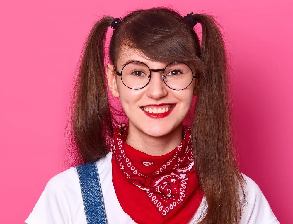 brown bangs for oval faces with glasses