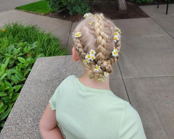 bun hairstyle for flower girls