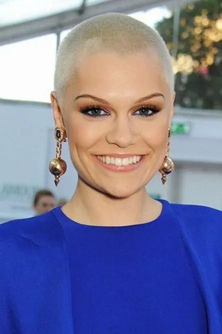 20 Exotic Buzz Cut Styles For Bold Women Hairstylecamp 