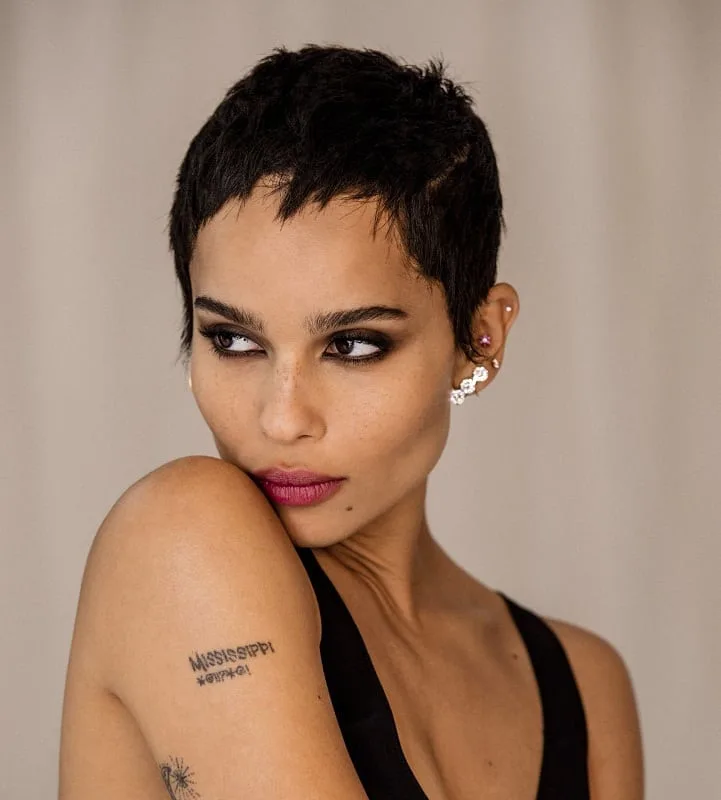 celebrity with short hair - Zoe Kravitz