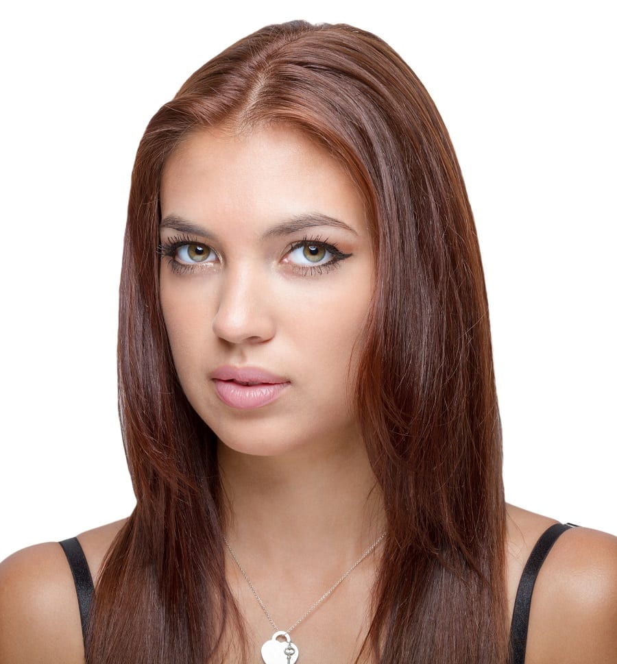 Chestnut brown hair color suitable for olive skin and brown eyes