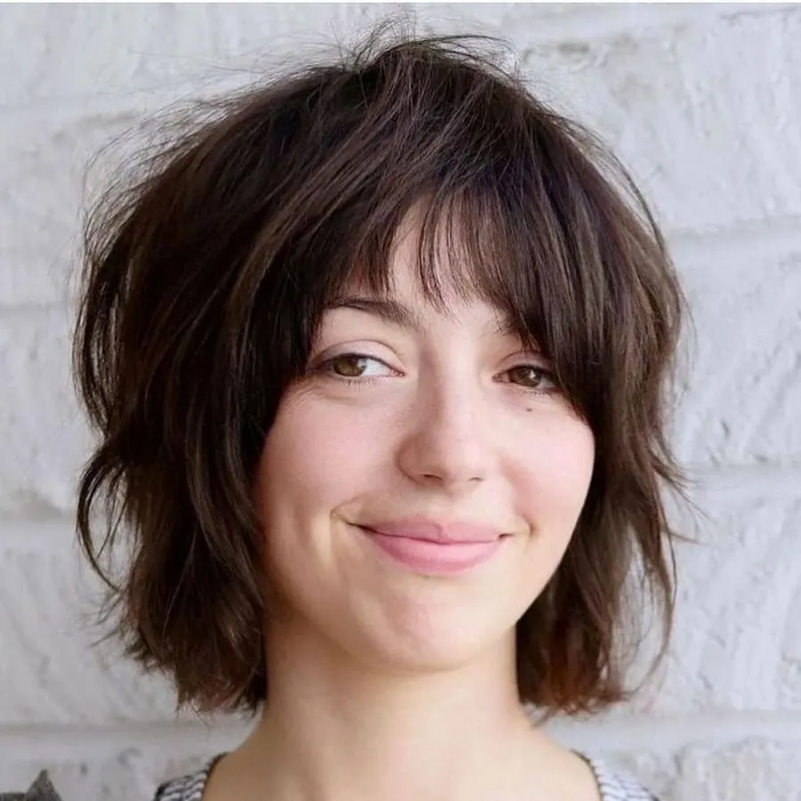 18 Bobs With Feathered Bangs to Suit Any Taste in 2024 – Hairstyle Camp