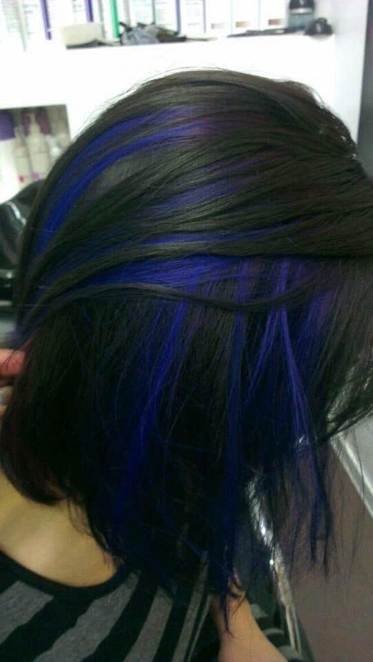 chunky blue highlights 