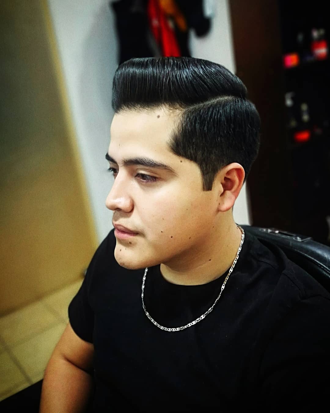 1950s mens classic comb over haircut