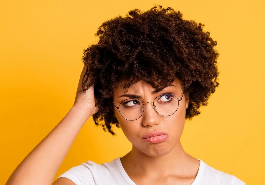 Shampoo for applying color to natural dark hair