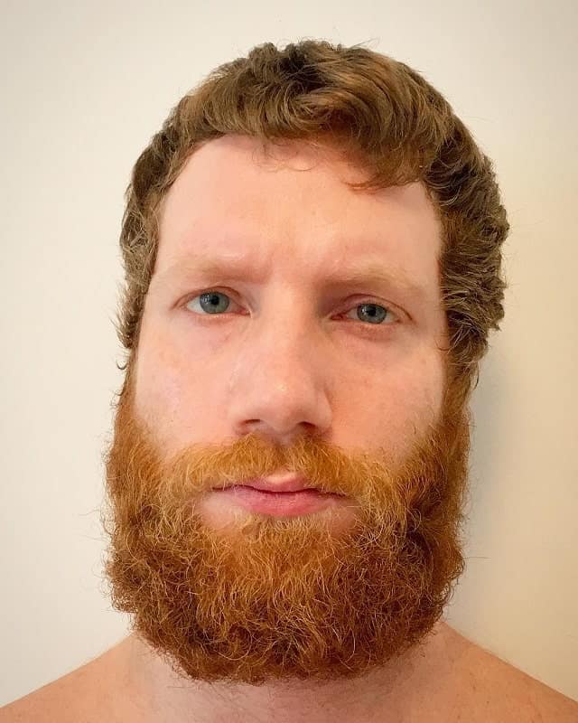 31 Different Ways to Style A Curly Beard – HairstyleCamp