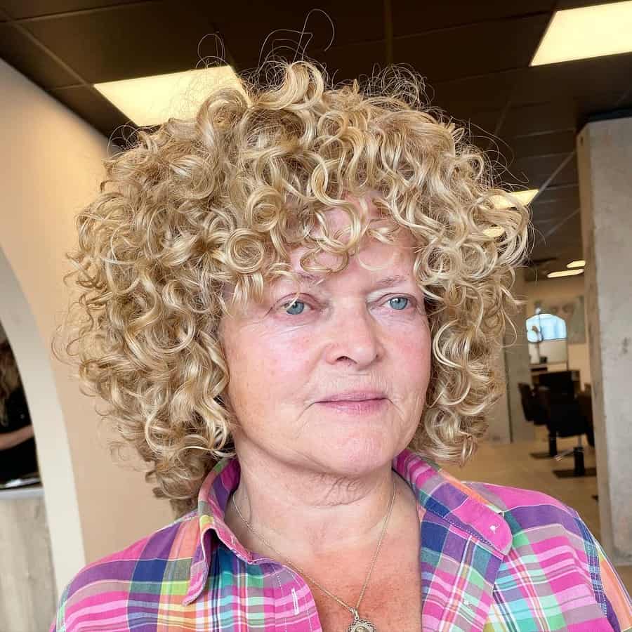 curly blonde hair for irish women