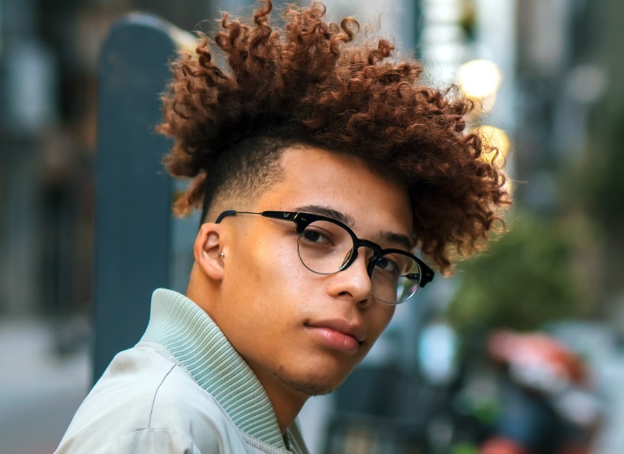 Curly fade for men with round faces