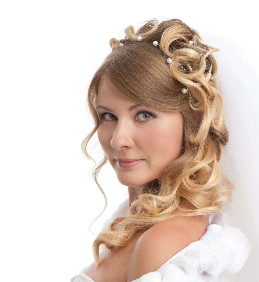 65 Stunning Hair Down Looks For Wedding (2023 Trends)