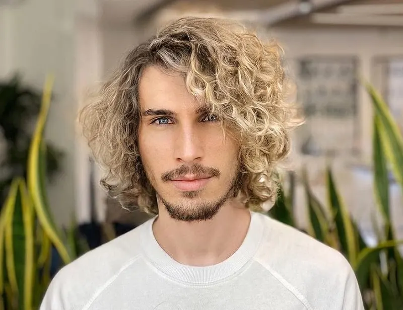 curly hair for long face men
