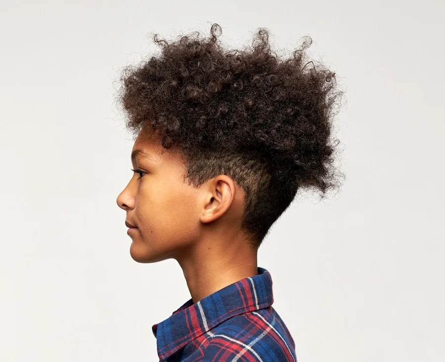 curly hair undercut for teenage guys