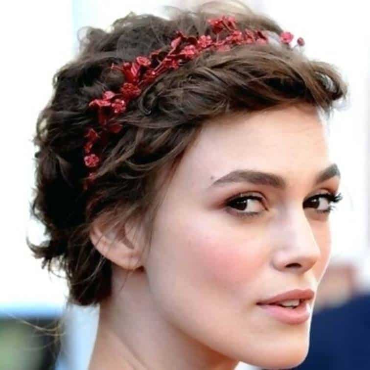 curly hair with headband hairstyle