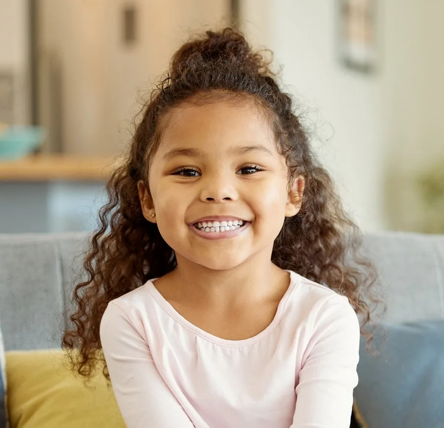 curly hairstyle for 4 years old girls