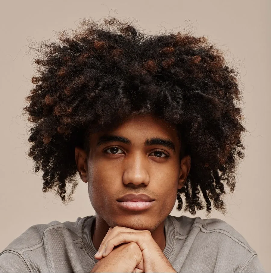 18 Best Curly Hairstyles for Teenage Guys (2024 Trends)