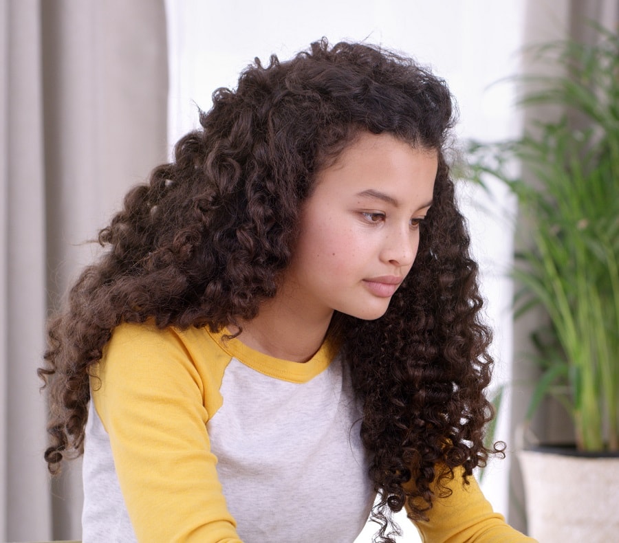 curly hairstyle for middle school girls