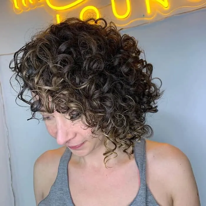 medium curly bob