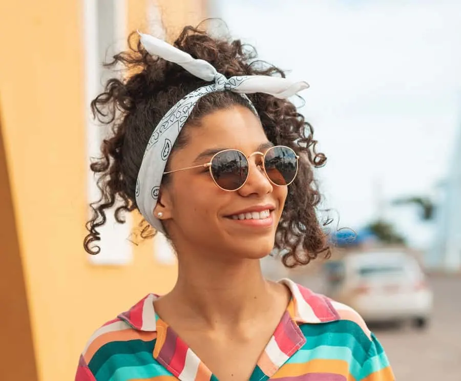 curly ponytail with headband