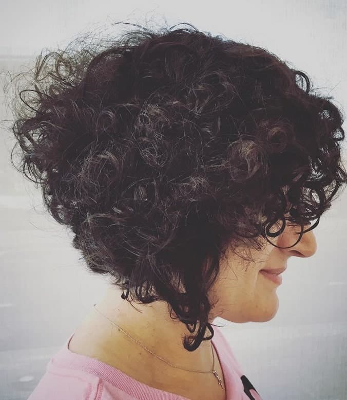 messy curly stacked bob