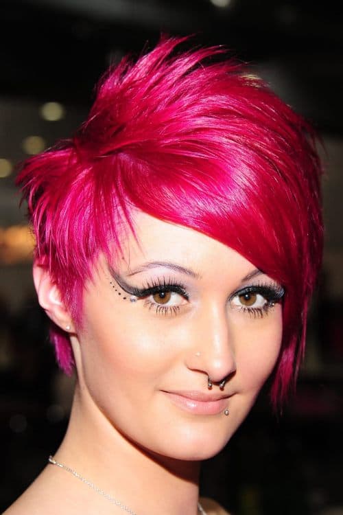 anmodning schweizisk definitive 11 Best Dark Pink Hair Color Ideas for 2023