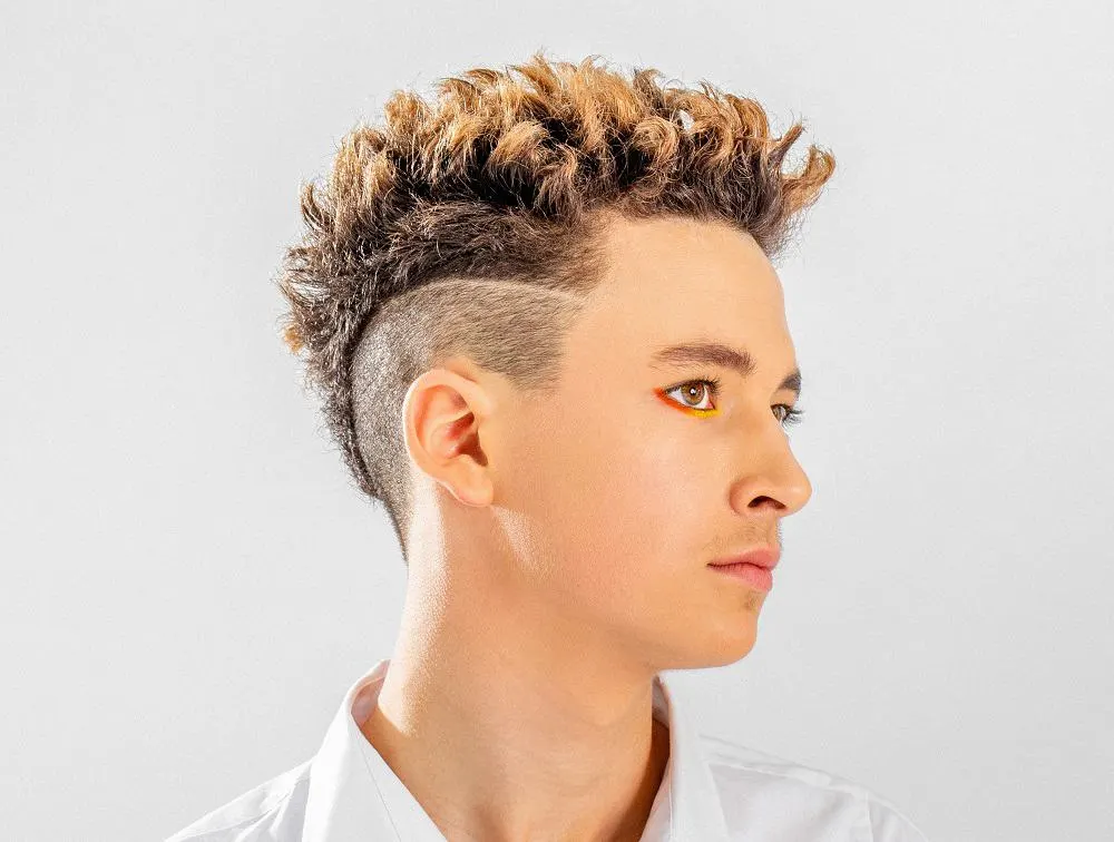 disconnected undercut for men with short hair 