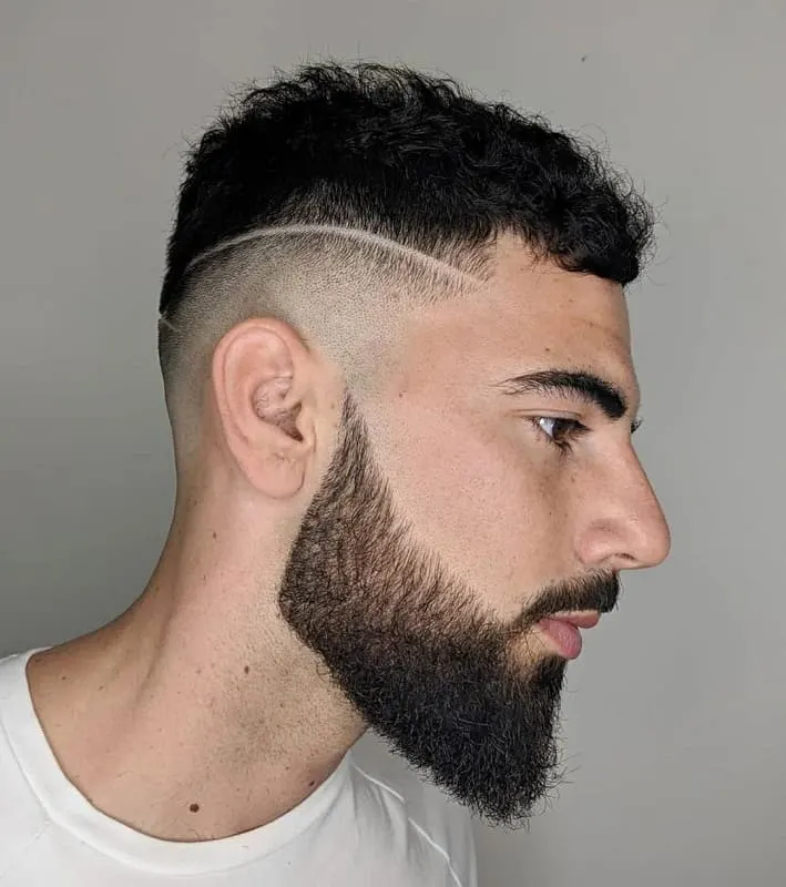 ducktail beard with fade