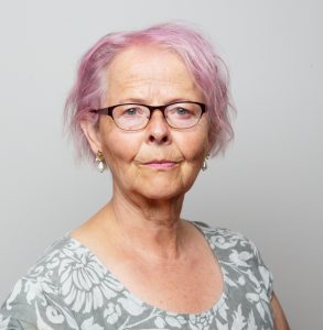 21 Edgy Hairstyles for Fearless Women Over 60