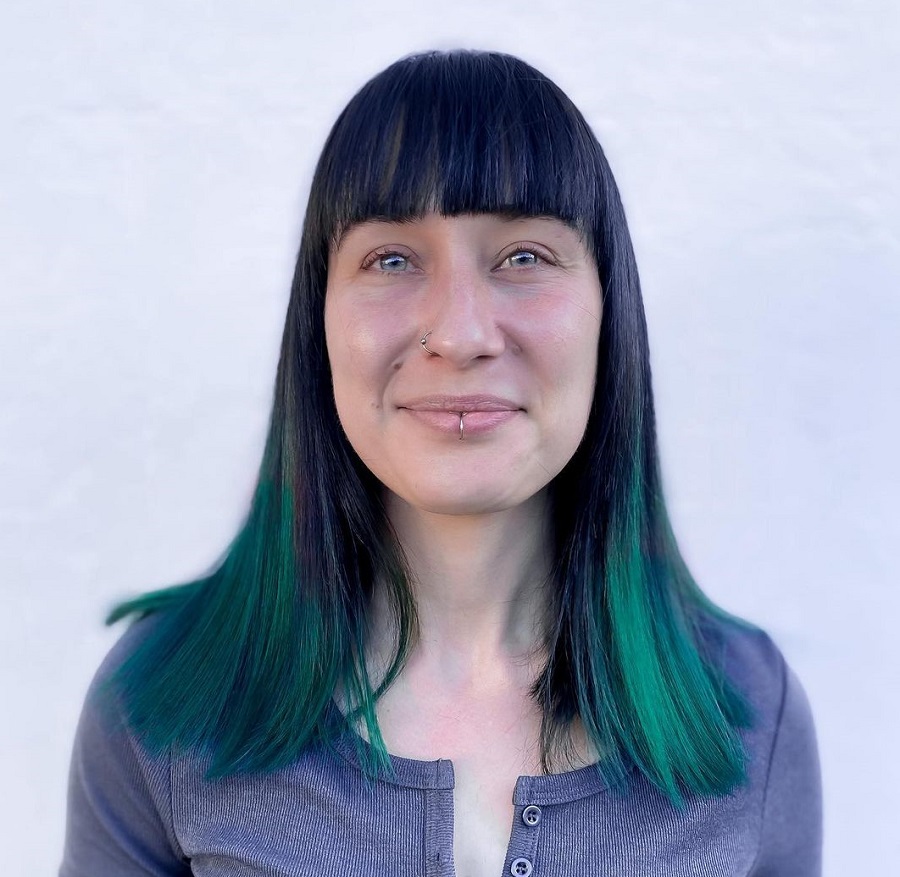 emerald green hair with bangs